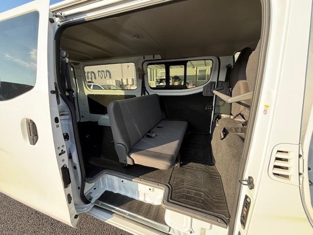 NISSAN NV350 CARAVAN 2021