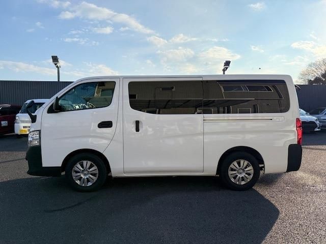 NISSAN NV350 CARAVAN 2021
