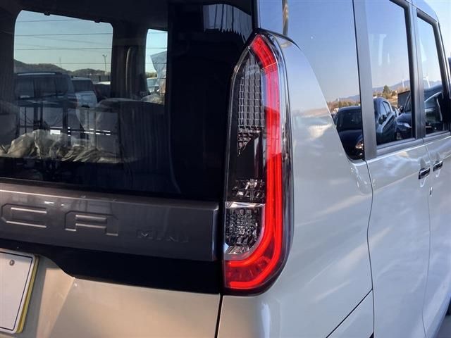 MITSUBISHI DELICA MINI 2025