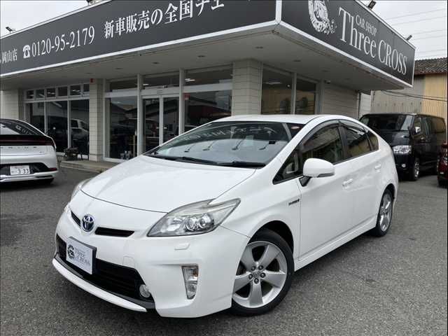 TOYOTA PRIUS 2015