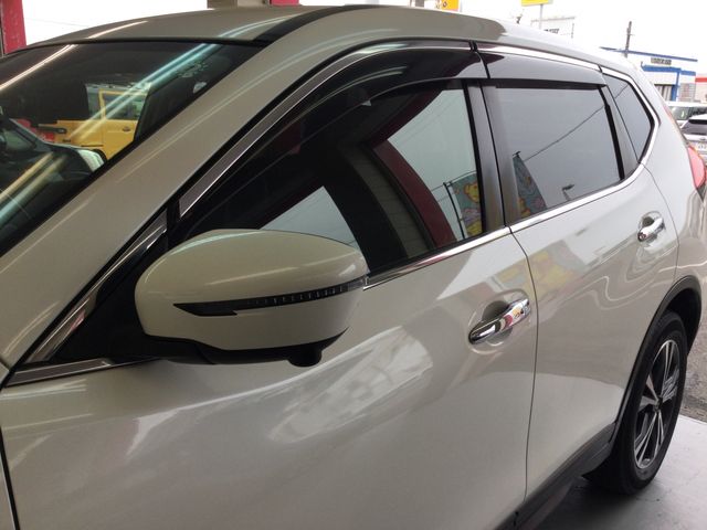 NISSAN X-TRAIL 4WD 2017