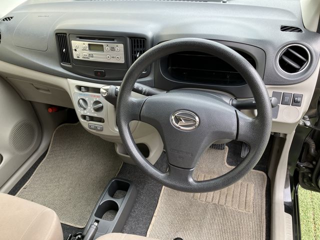 DAIHATSU MIRA e:S 2012