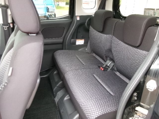 NISSAN DAYZ ROOX 4WD 2017