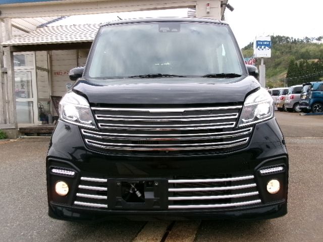 NISSAN DAYZ ROOX 4WD 2017