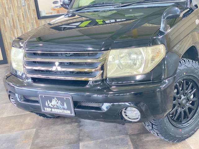 MITSUBISHI PAJERO io  4WD 2004
