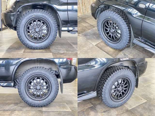 MITSUBISHI PAJERO io  4WD 2004