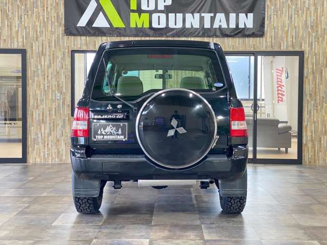 MITSUBISHI PAJERO io  4WD 2004