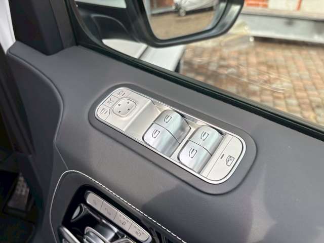 MERCEDES BENZ MERCEDES BENZ G class 2024