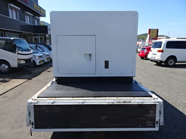 MITSUBISHI ????? 2004