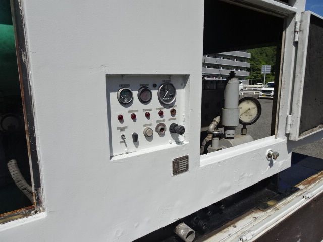 MITSUBISHI ????? 2004