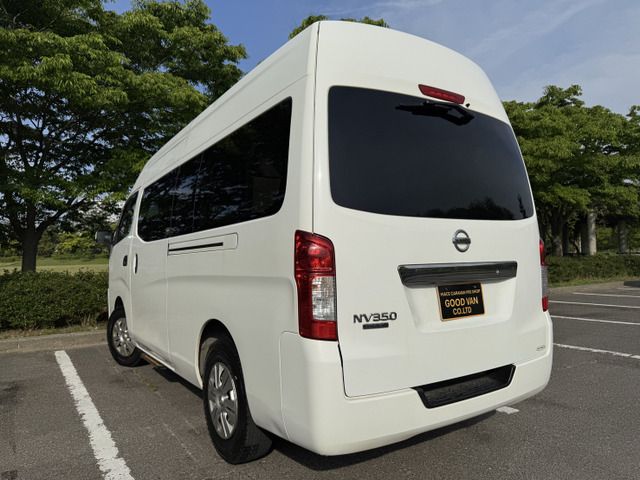 NISSAN NV350 CARAVAN 4WD 2014