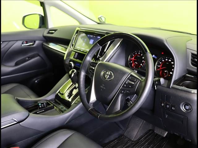 TOYOTA ALPHARD 2019
