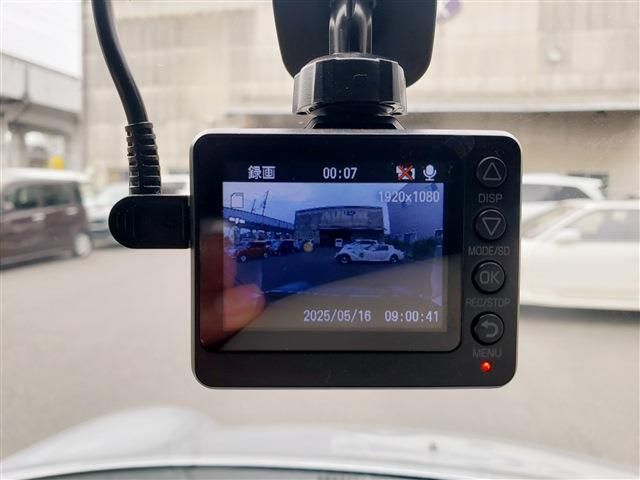 DAIHATSU MIRA GINO 2005