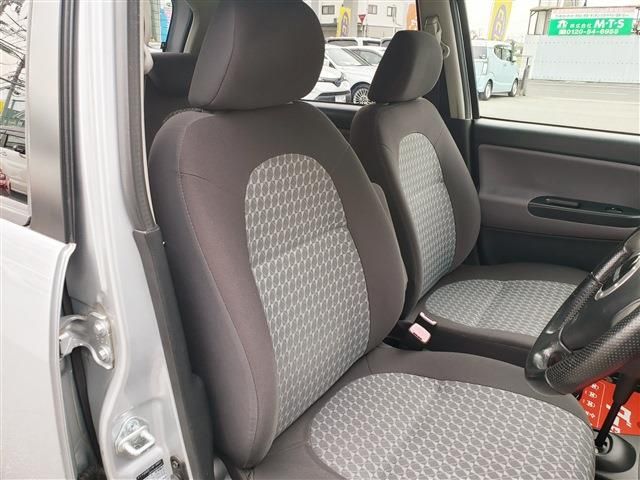 DAIHATSU MIRA GINO 2005