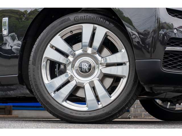 ROLLS-ROYCE ROLLS-ROYCE Cullinan 2019