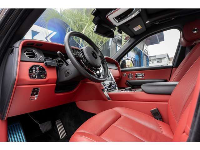 ROLLS-ROYCE ROLLS-ROYCE Cullinan 2019