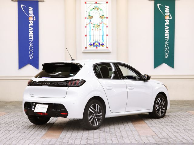 PEUGEOT PEUGEOT 208 2022