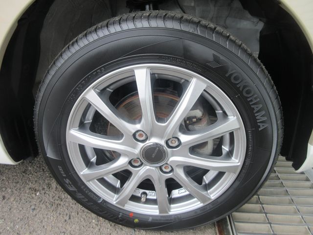 DAIHATSU MOVE canbus 4WD 2019