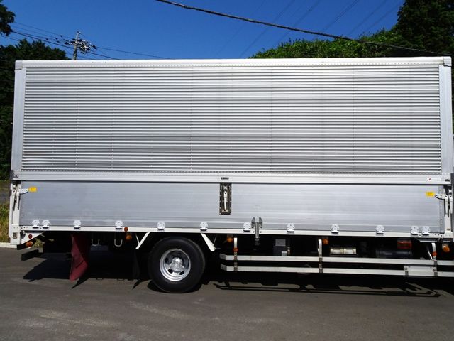 MITSUBISHI FUSOU FIGHTER 2007