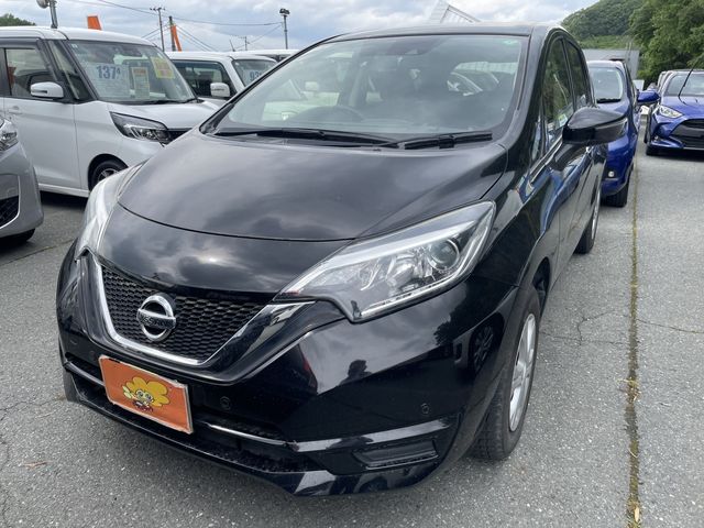 NISSAN NOTE 4WD 2019