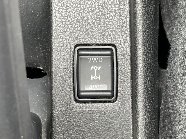 NISSAN NOTE 4WD 2019