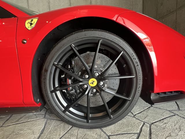 FERRARI FERRARI 488 Pista 2020