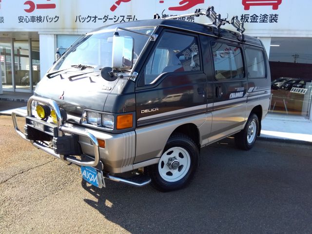 MITSUBISHI DELICA STARwagon 4WD 1989