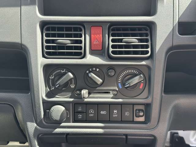 SUZUKI CARRY truck 4WD 2024