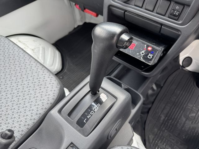 NISSAN NT100 CLIPPER 2019