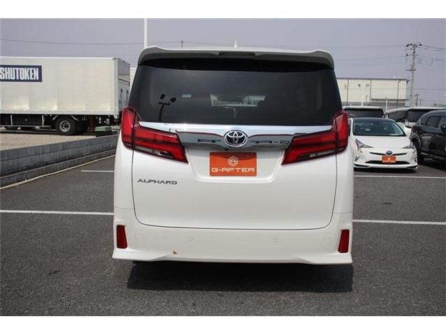 TOYOTA ALPHARD 2018