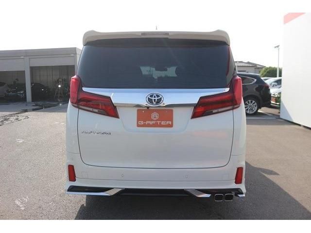 TOYOTA ALPHARD 2018