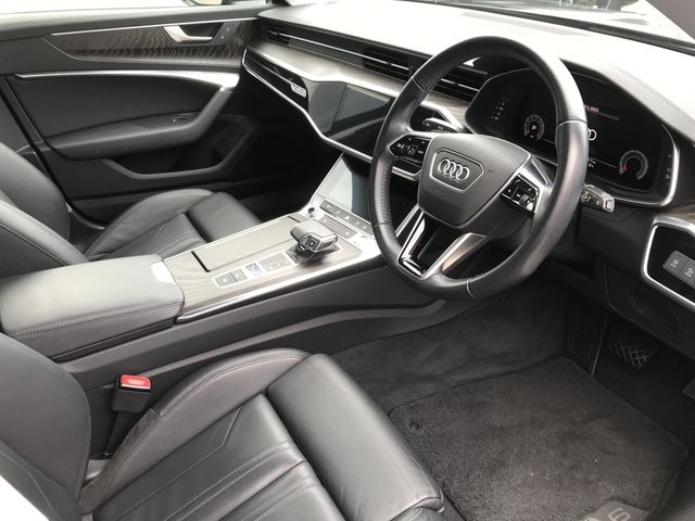 AUDI AUDI A6 AVANT 2021