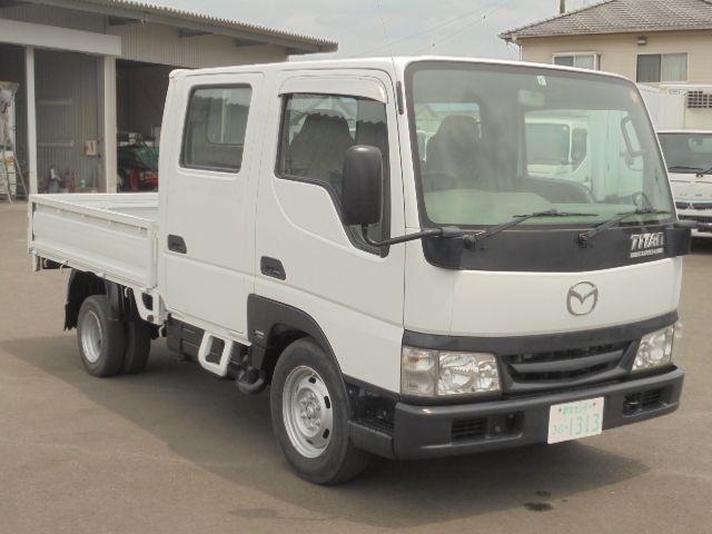 MAZDA TITAN DUSH 2003