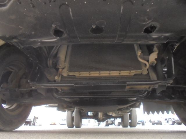 MAZDA TITAN DUSH 2003