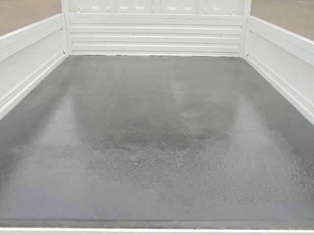 MAZDA TITAN DUSH 2003