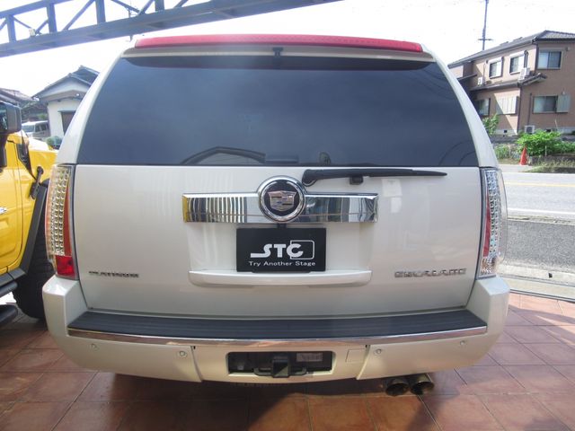 CADILLAC CADILLAC ESCALADE 2012
