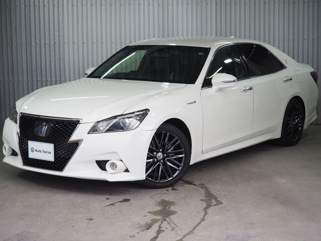 TOYOTA CROWN sedan hybrid 2015
