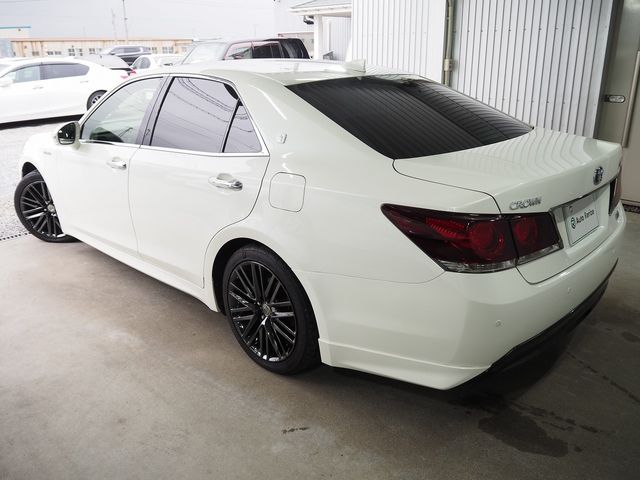 TOYOTA CROWN sedan hybrid 2015