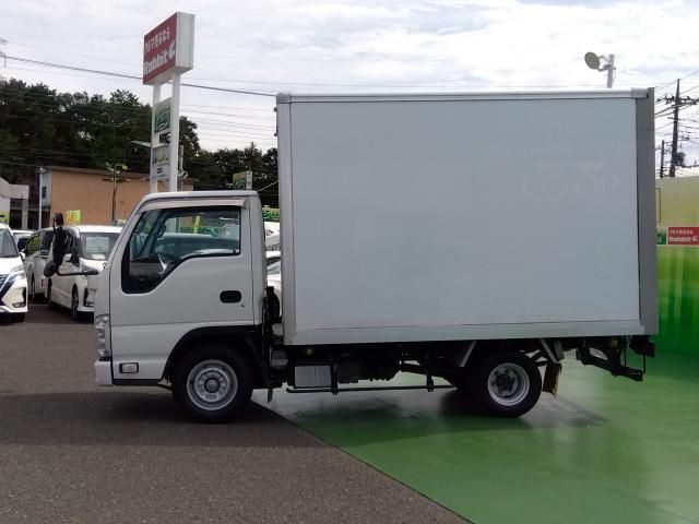 ISUZU ELF 2019