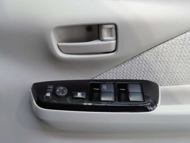 MITSUBISHI eK WAGON 2024