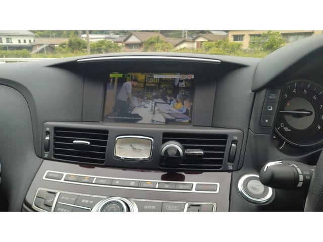 NISSAN CIMA HYBRID 2015