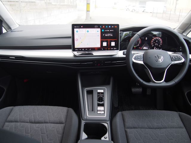 VOLKSWAGEN VOLKSWAGEN GOLF 2025