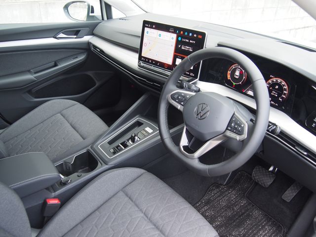 VOLKSWAGEN VOLKSWAGEN GOLF 2025