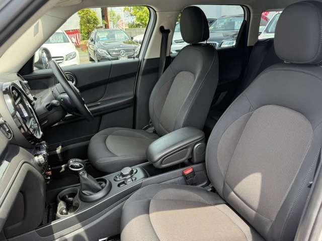 BMW BMW MINI CROSSOVER 2018