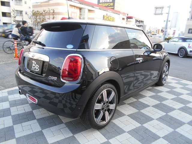 BMW MINI COOPER 2020
