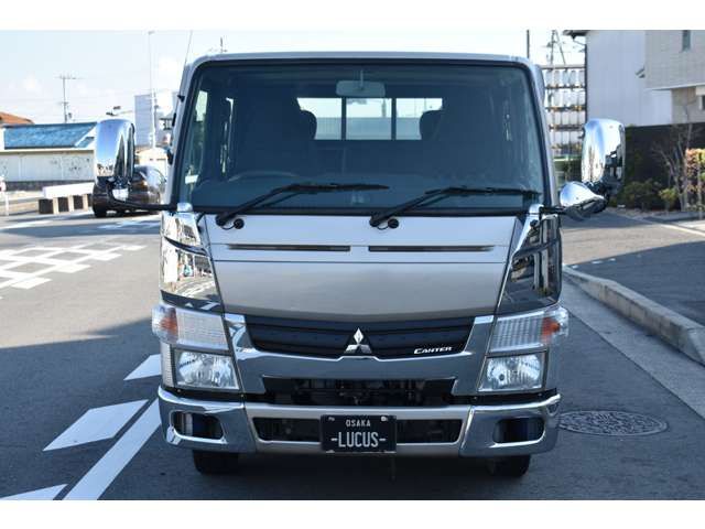 MITSUBISHI CANTER 2014