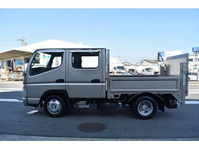 MITSUBISHI CANTER 2014