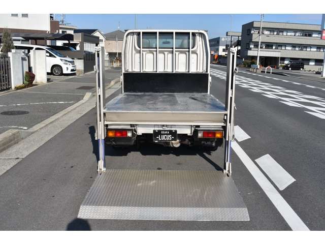 MITSUBISHI CANTER 2014