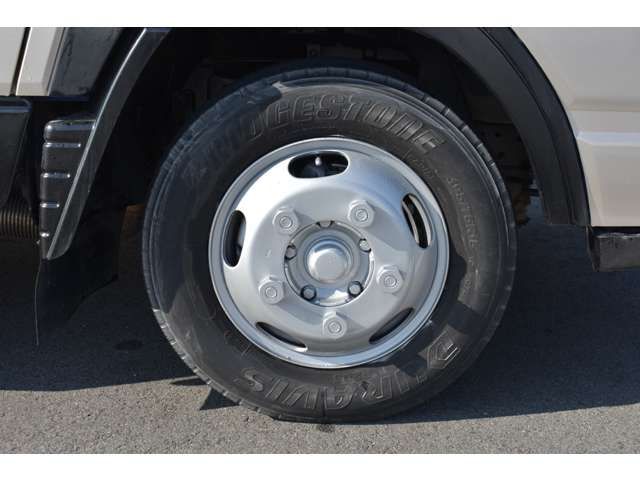 MITSUBISHI CANTER 2014