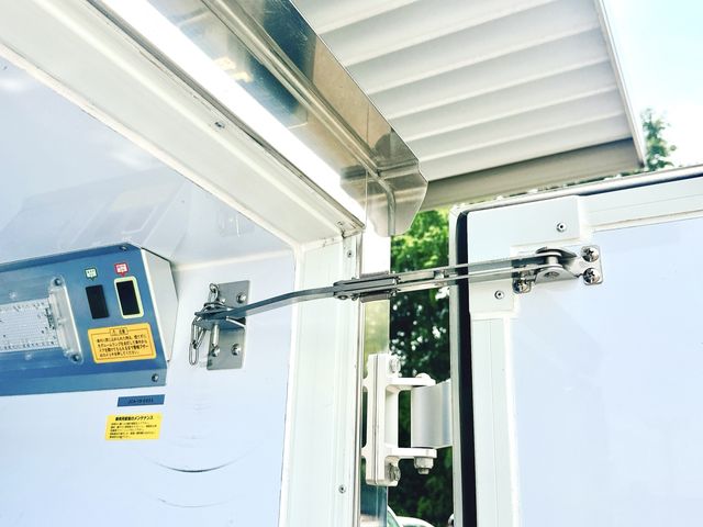 DAIHATSU HIJET truck 2024